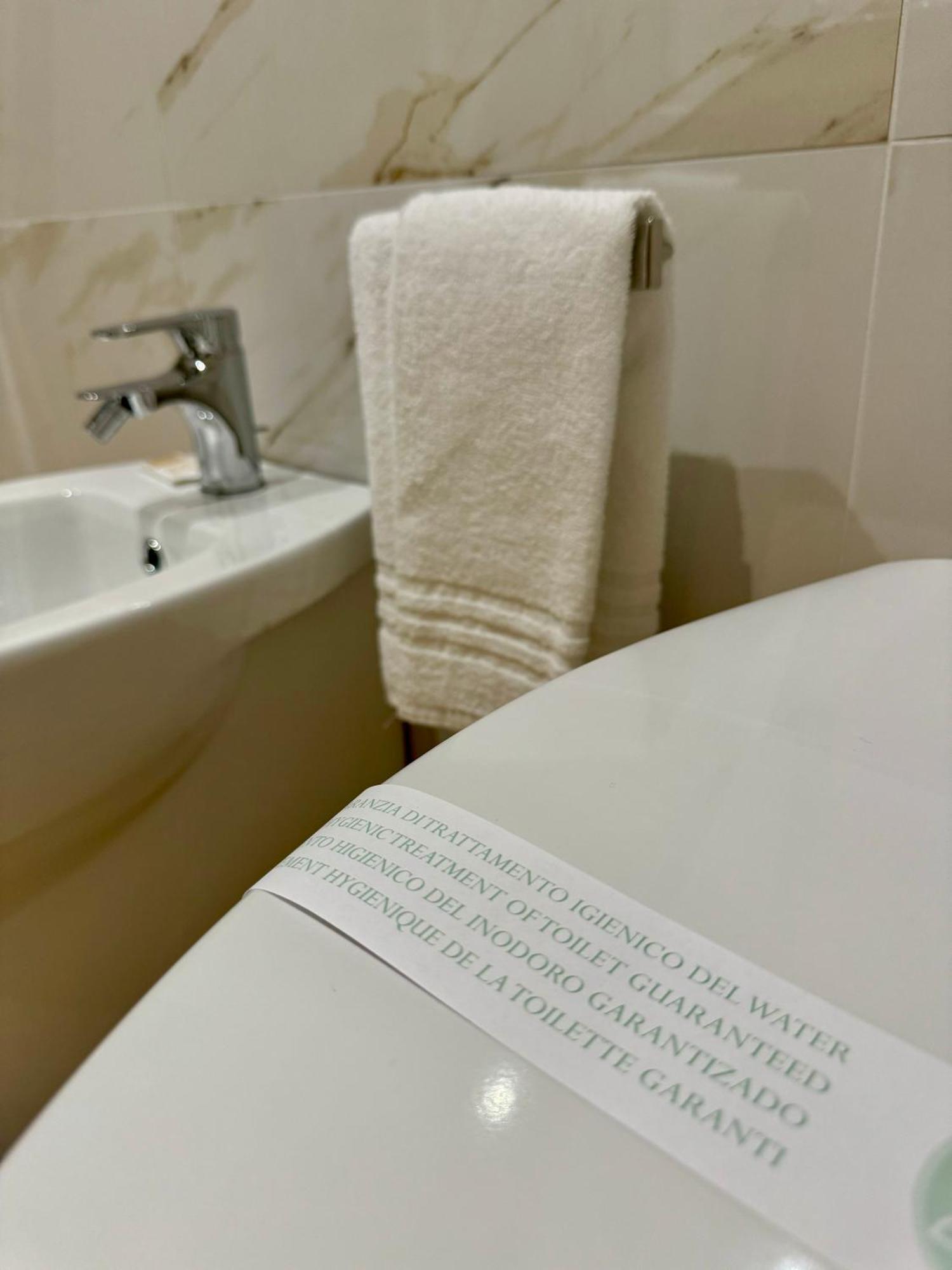 Feel Boutique Rooms Oristano Kültér fotó