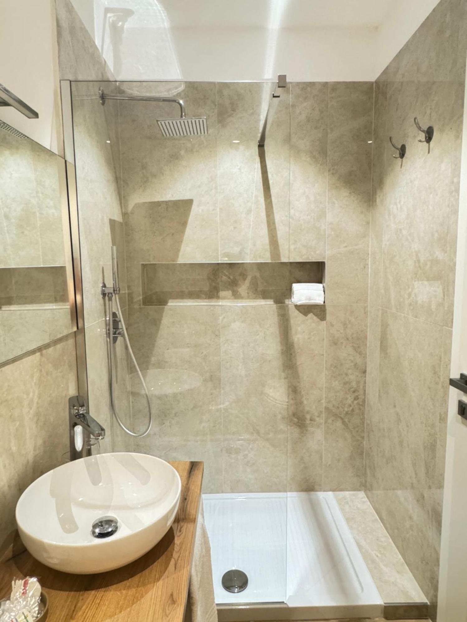Feel Boutique Rooms Oristano Kültér fotó