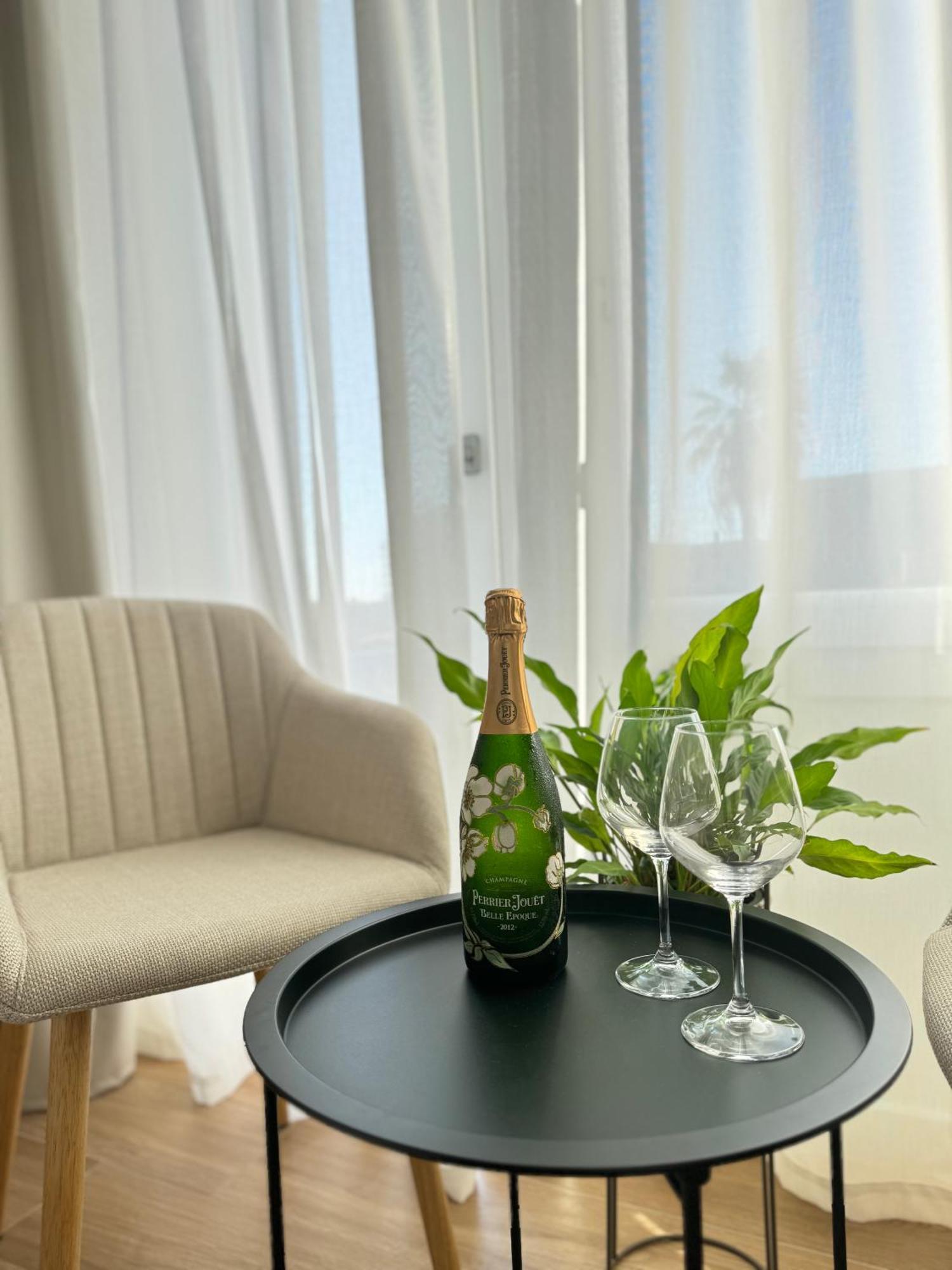 Feel Boutique Rooms Oristano Kültér fotó