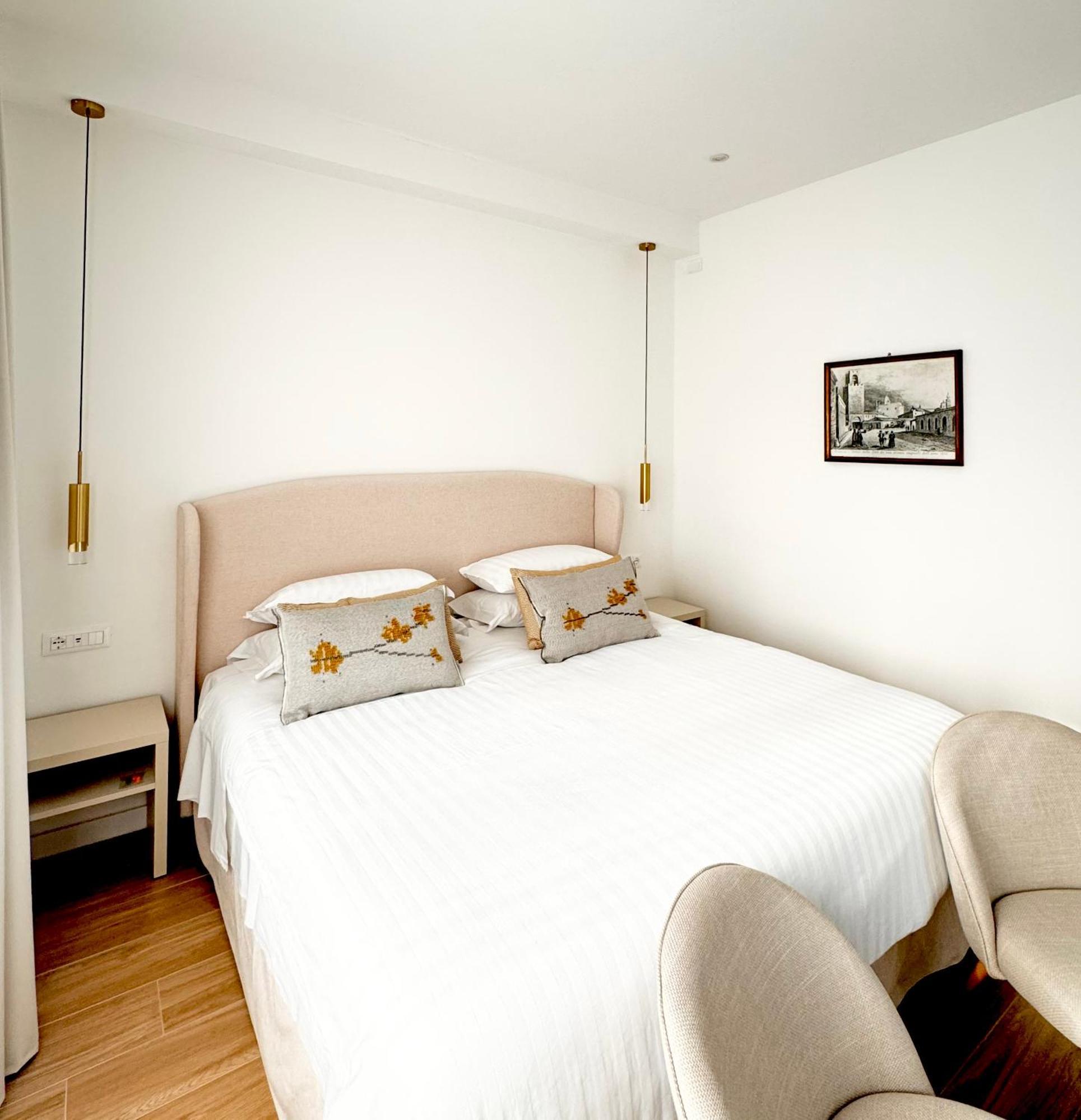 Feel Boutique Rooms Oristano Kültér fotó
